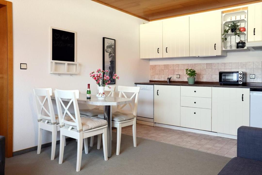 Ferienwohnung Flueburg Diemelstadt Buitenkant foto